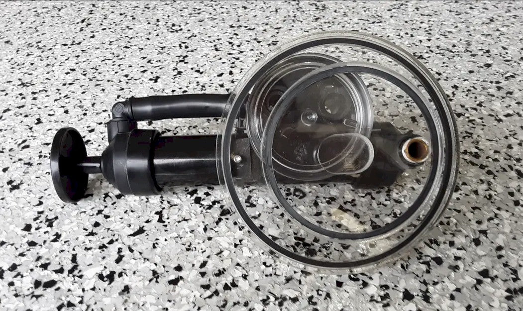 Bomba de cebado manual rápida para carcasas de filtro de la serie Turbina Racor 500, 900 y 1000.